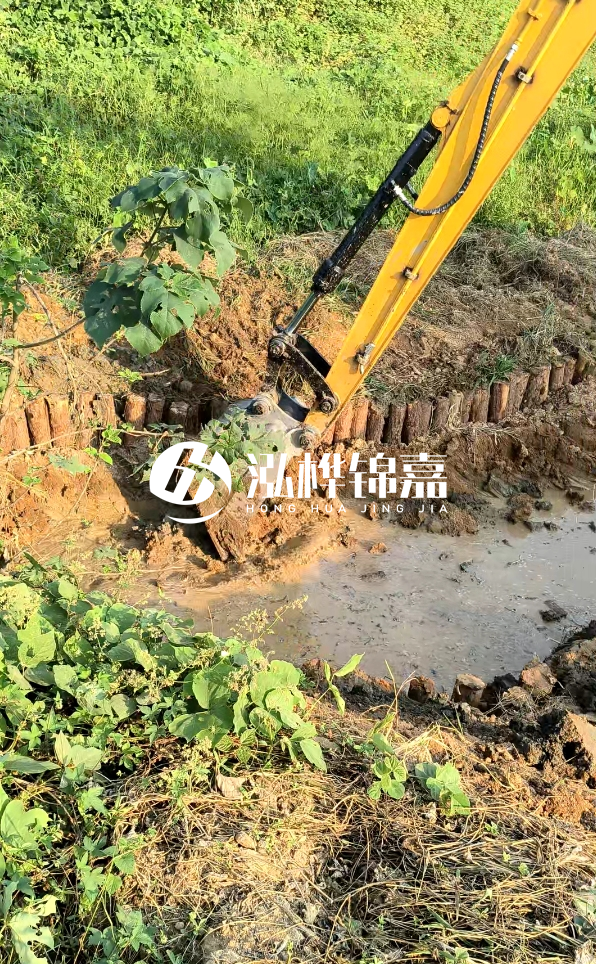 德州河道清淤專(zhuān)業(yè)施工-打完松木樁后為何需要立即清理淤泥？