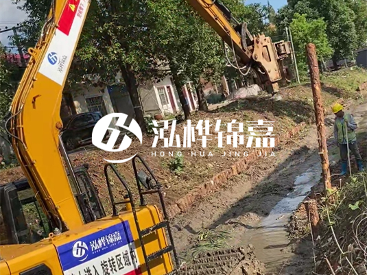 松木樁施工隊(duì)泓樺錦嘉-1-13 米的打樁木哪種長(zhǎng)度最常用？